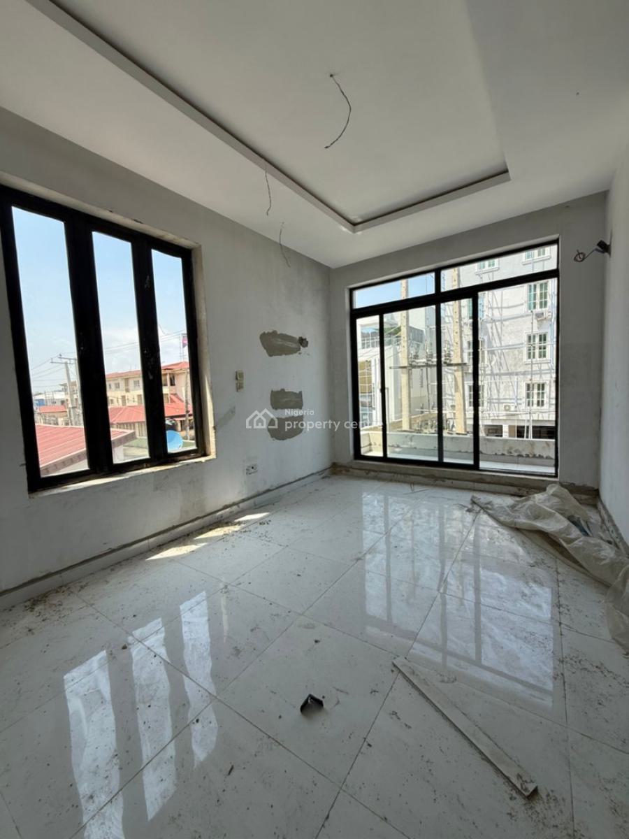 3 Bedroom Penthouse with Rooftop Terrace and Bq, Freedom Way, Lekki Phase 1, Lekki, Lagos, Block of Flats for Sale