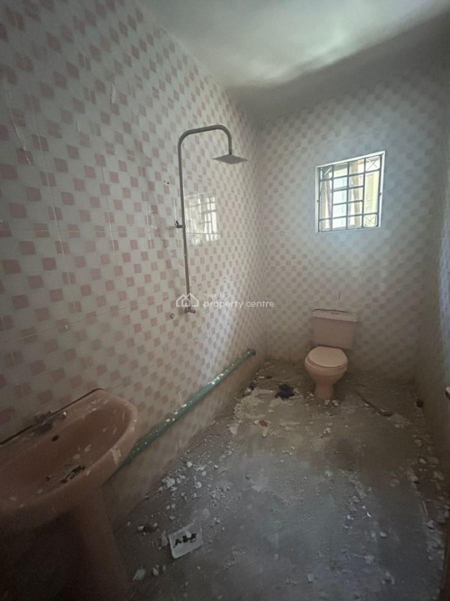 Newly Built 1& 2bedroom Flat with Modern Facilities, Jenriyin,kute,olodo, Ibadan, Ibadan, Oyo, Flat / Apartment for Rent