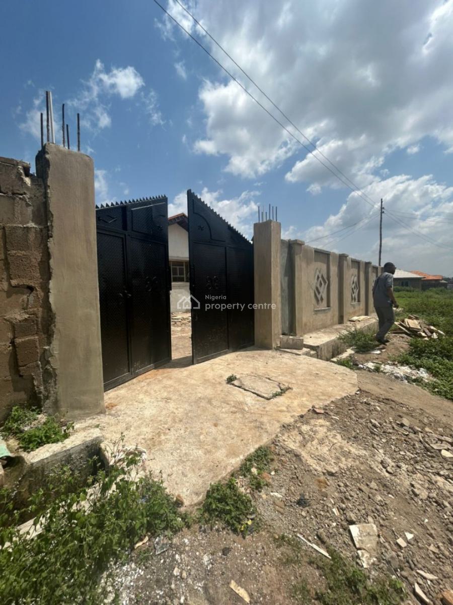 Newly Built 1& 2bedroom Flat with Modern Facilities, Jenriyin,kute,olodo, Ibadan, Ibadan, Oyo, Flat / Apartment for Rent