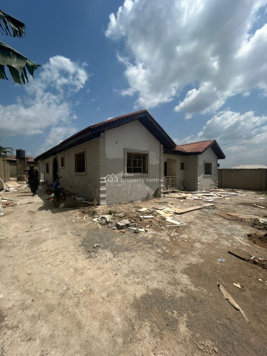 Newly Built 1& 2bedroom Flat with Modern Facilities, Jenriyin,kute,olodo, Ibadan, Ibadan, Oyo, Flat / Apartment for Rent