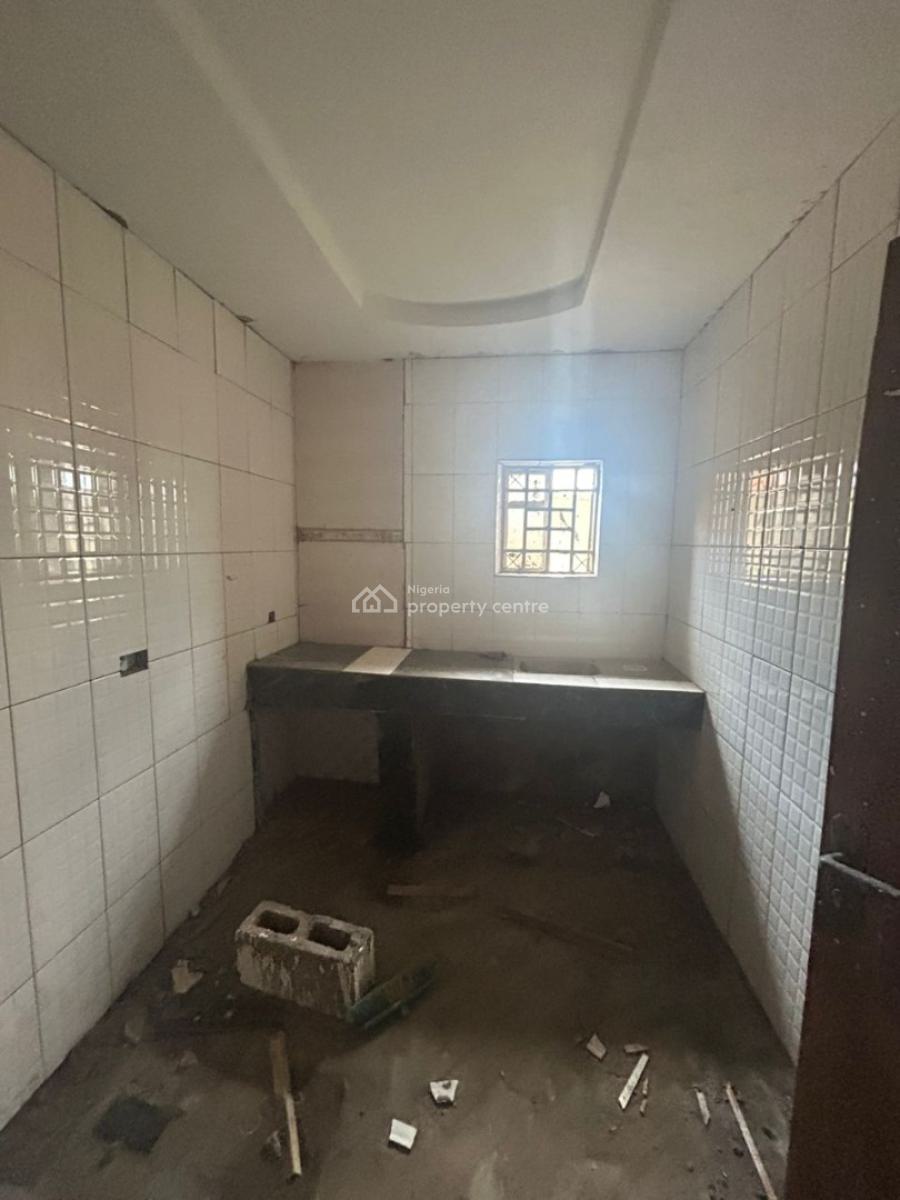 Newly Built 1& 2bedroom Flat with Modern Facilities, Jenriyin,kute,olodo, Ibadan, Ibadan, Oyo, Flat / Apartment for Rent