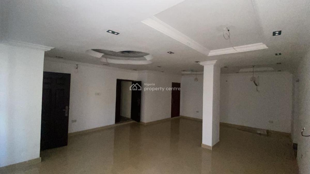 Newly Built 3 Bedrooms Apartment, Alagomeji, Yaba, Lagos, Flat / Apartment for Rent