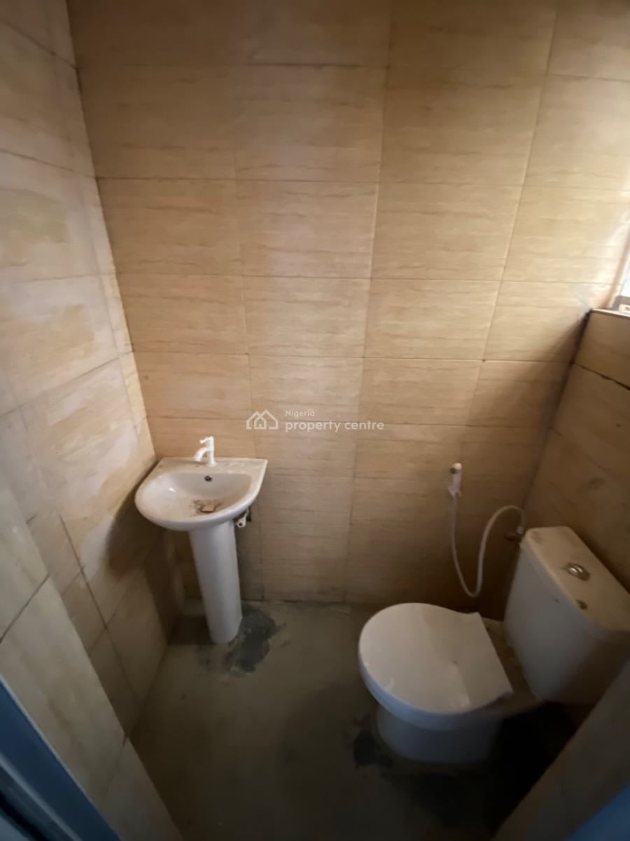 Luxury 2 Bedroom, Lekki Pinnacle Marwa Side, Lekki Phase 1, Lekki, Lagos, Flat / Apartment for Rent