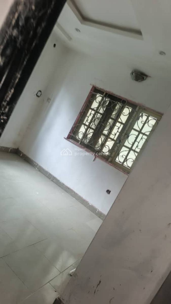 Spacious 5bedroom Detached House, Orile Agege, Agege, Lagos, House for Rent