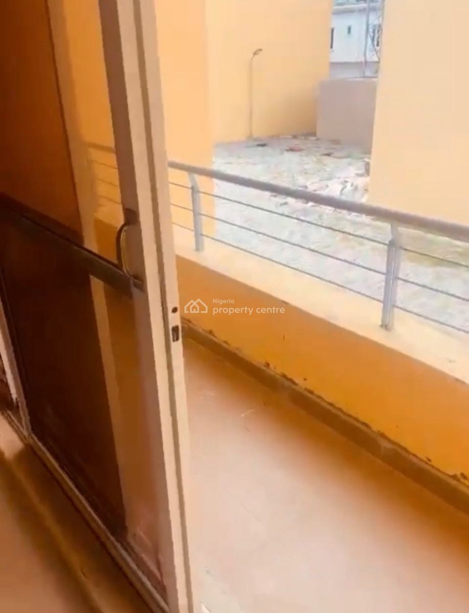 Self Contain Masters, Royal Pine Estate, Lekki Expressway, Lekki, Lagos, Self Contain (single Rooms) for Rent