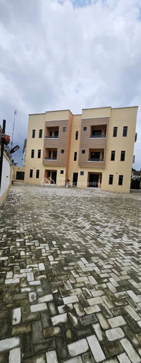 Lovely 3 Bedroom Flat with Gym, Ikeja, Lagos, House for Sale