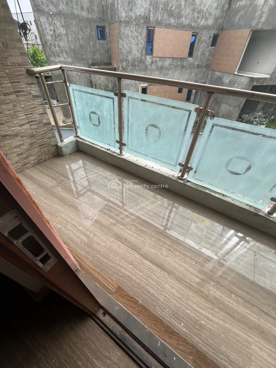 Beautiful Luxury Single Room with Wardrobe, Mobil Road Ilaje, Ajah, Lagos, Flat / Apartment for Rent