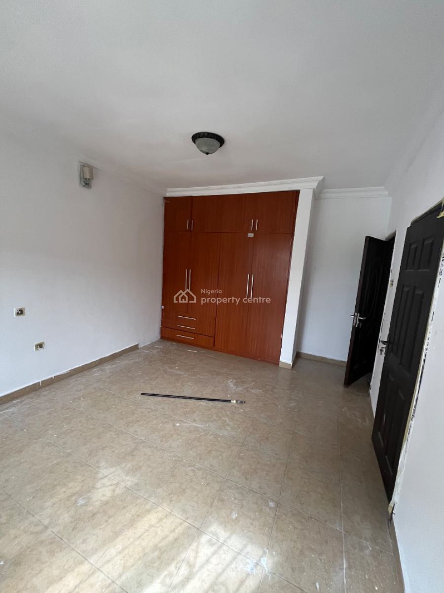 Beautiful Luxury Single Room with Wardrobe, Mobil Road Ilaje, Ajah, Lagos, Flat / Apartment for Rent