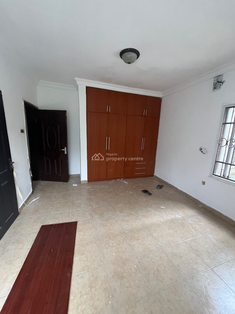 Beautiful Luxury Single Room with Wardrobe, Mobil Road Ilaje, Ajah, Lagos, Flat / Apartment for Rent