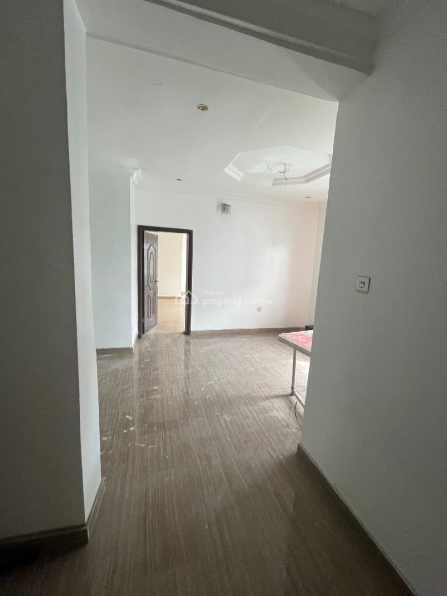 Beautiful Luxury Single Room with Wardrobe, Mobil Road Ilaje, Ajah, Lagos, Flat / Apartment for Rent