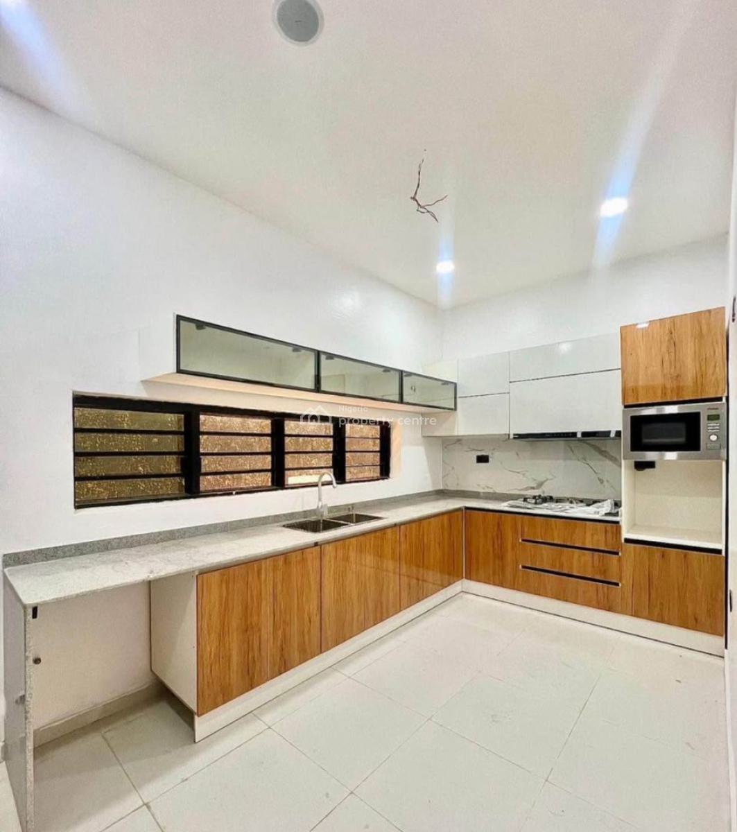 Fully Serviced 4 Bedrooms Fully-detached Duplex, Orchid, Lekki, Lagos, Detached Duplex for Sale