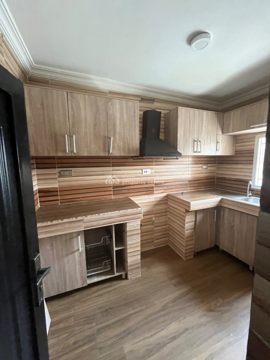 Beautiful Luxury 2bedroom Flat Ground Floor on a Tiled Road, Mobil Road Ilaje, Ajah, Lagos, Flat / Apartment for Rent