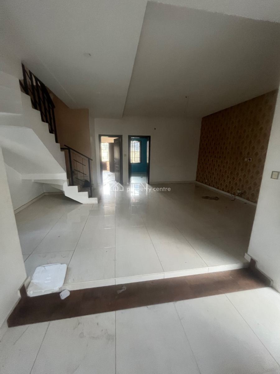 Luxury Spacious 3bedroom Terrace Duplex, Mobil Road Ilaje, Ajah, Lagos, Terraced Duplex for Rent