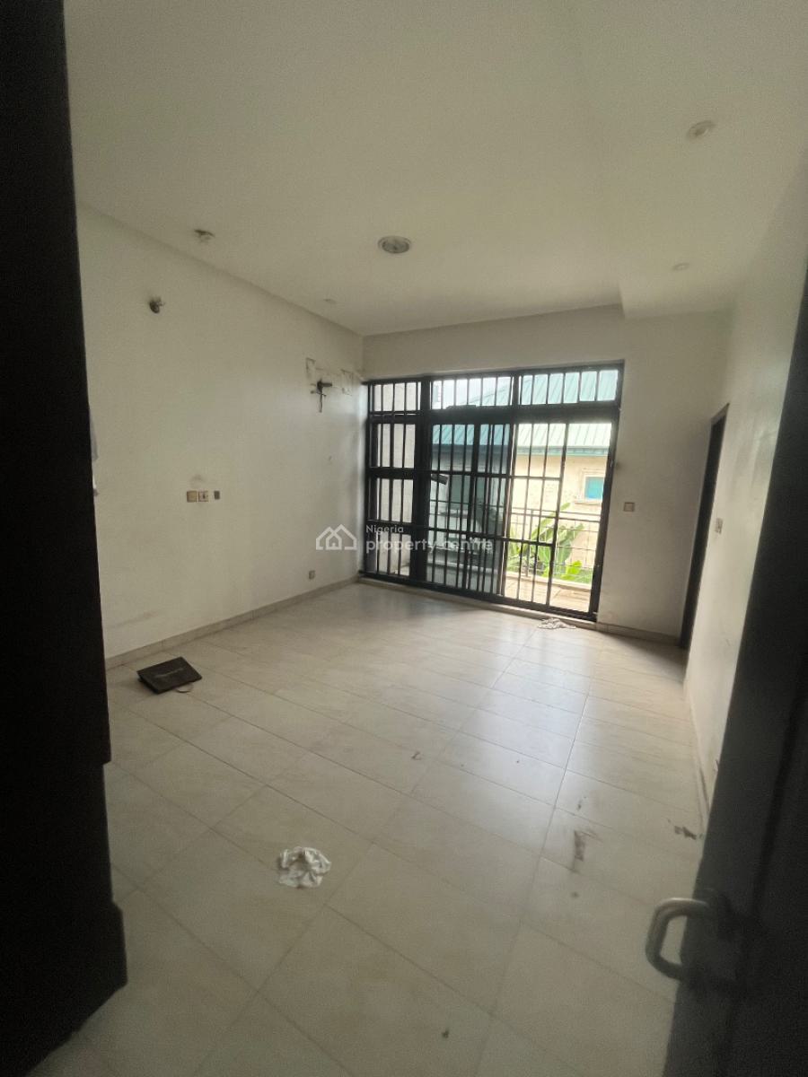 Luxury Spacious 3bedroom Terrace Duplex, Mobil Road Ilaje, Ajah, Lagos, Terraced Duplex for Rent