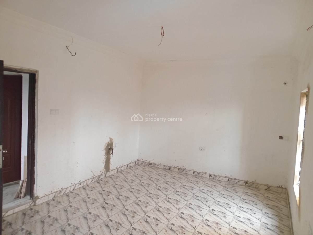 Amsterdam 2bd Flat, Adekunle By Third Mainland Bridge Yaba, Yaba, Lagos, Flat / Apartment for Rent