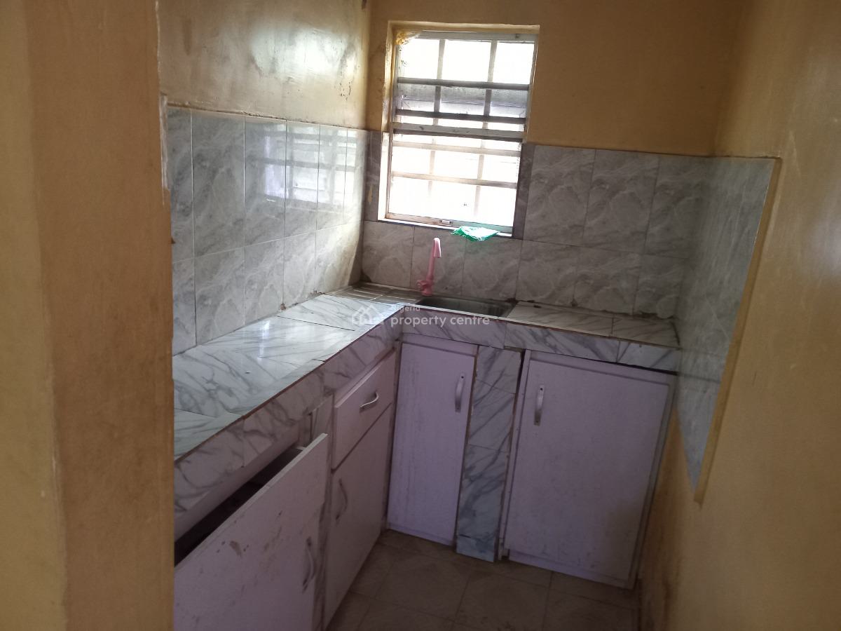 Amsterdam 2bd Flat, Adekunle By Third Mainland Bridge Yaba, Yaba, Lagos, Flat / Apartment for Rent