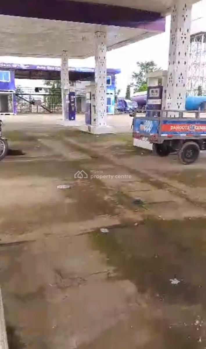 Filling Station, By Kubwa Express, Katampe, Abuja, Filling Station for Sale