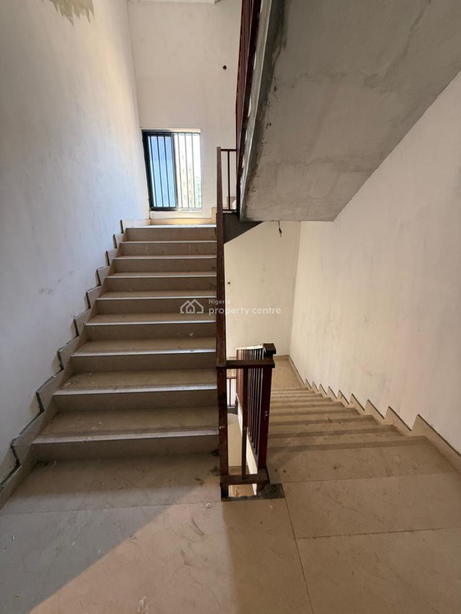 Uniquely Designed 2 Bedroom + Bq, Freedom Way, Lekki Phase 1, Lekki, Lagos, Block of Flats for Sale