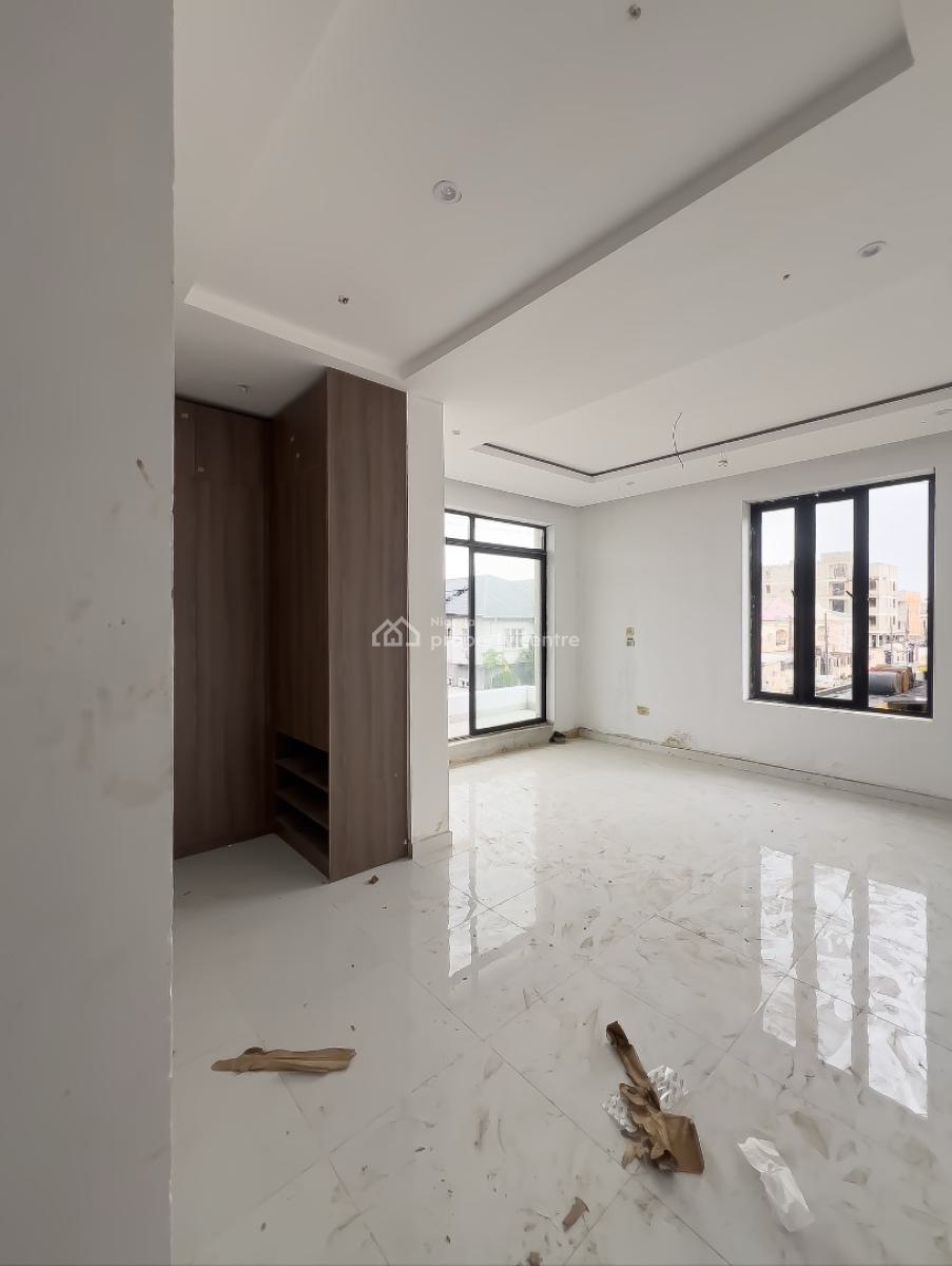 Spacious 2 Bedroom Apartment, Ikate, Lekki, Lagos, Flat / Apartment for Sale