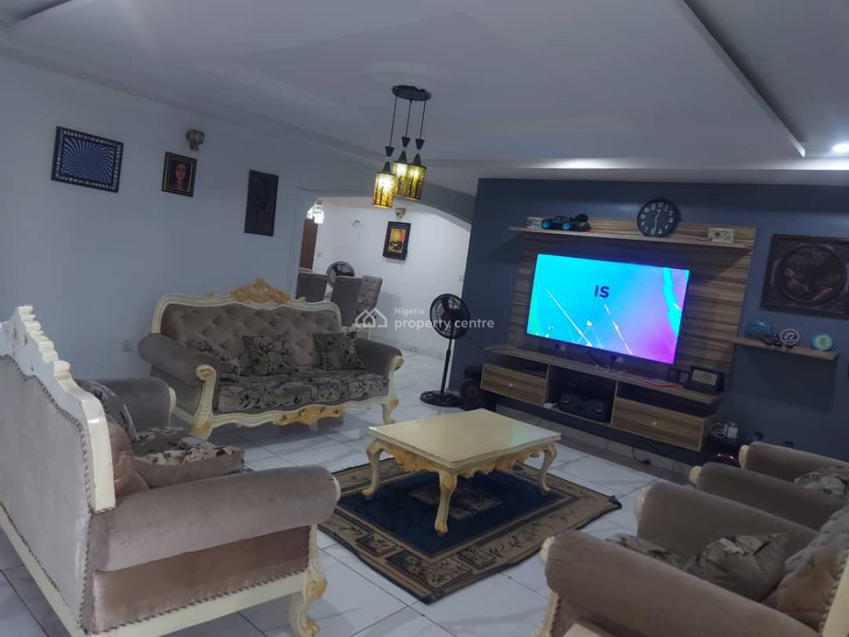 3 Bedroom Flat, 6th Avenue Gwarinpa, Gwarinpa, Abuja, Block of Flats for Sale