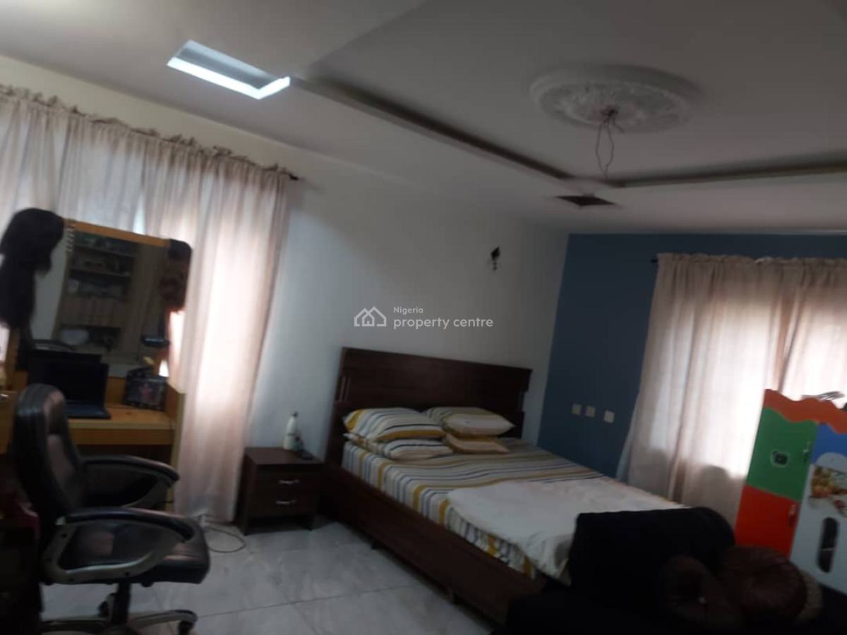 3 Bedroom Flat, 6th Avenue Gwarinpa, Gwarinpa, Abuja, Block of Flats for Sale