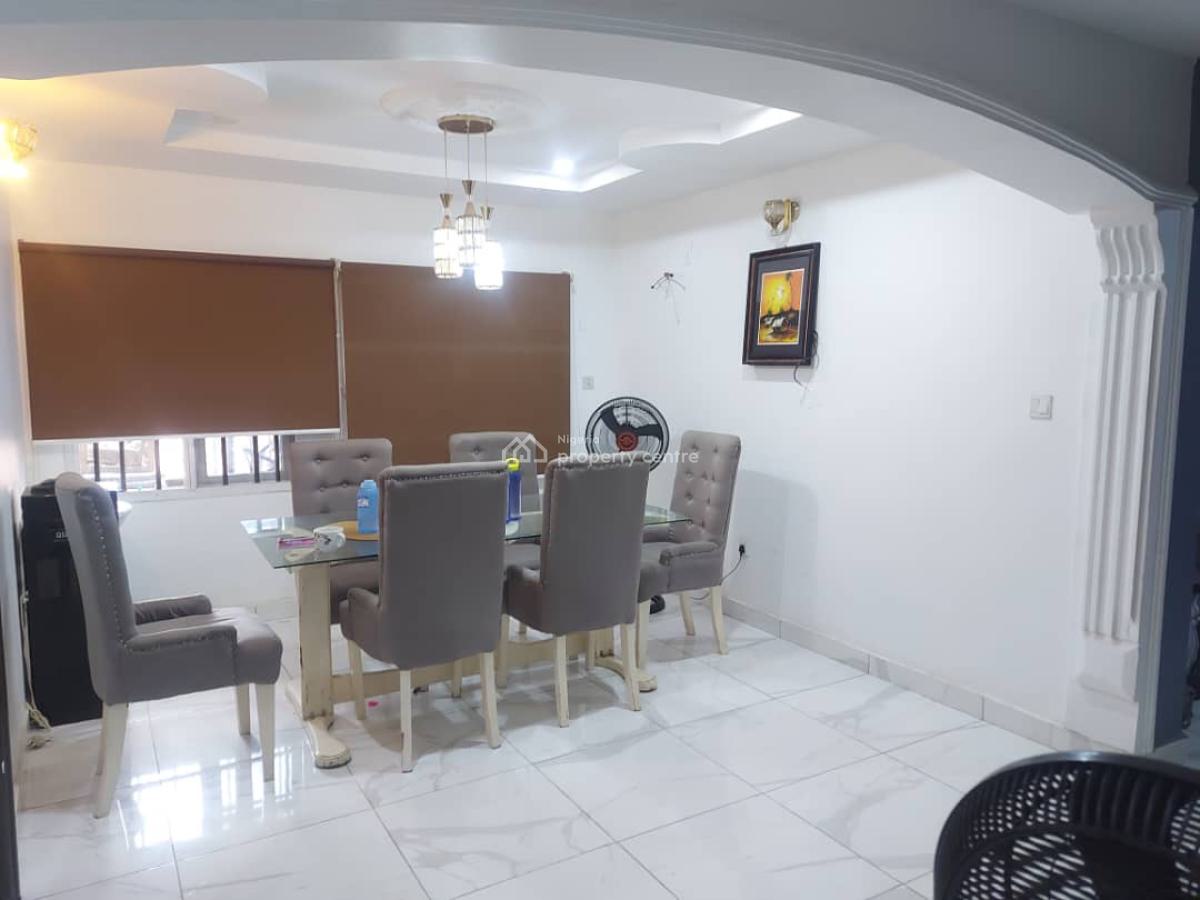 3 Bedroom Flat, 6th Avenue Gwarinpa, Gwarinpa, Abuja, Block of Flats for Sale