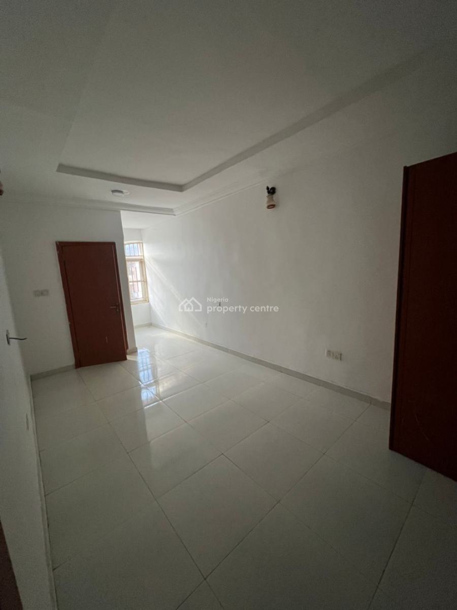 4 Bedroom Terrace By Magistrate Court., By Magistrate Court, Life Camp, Abuja, Terraced Duplex for Rent