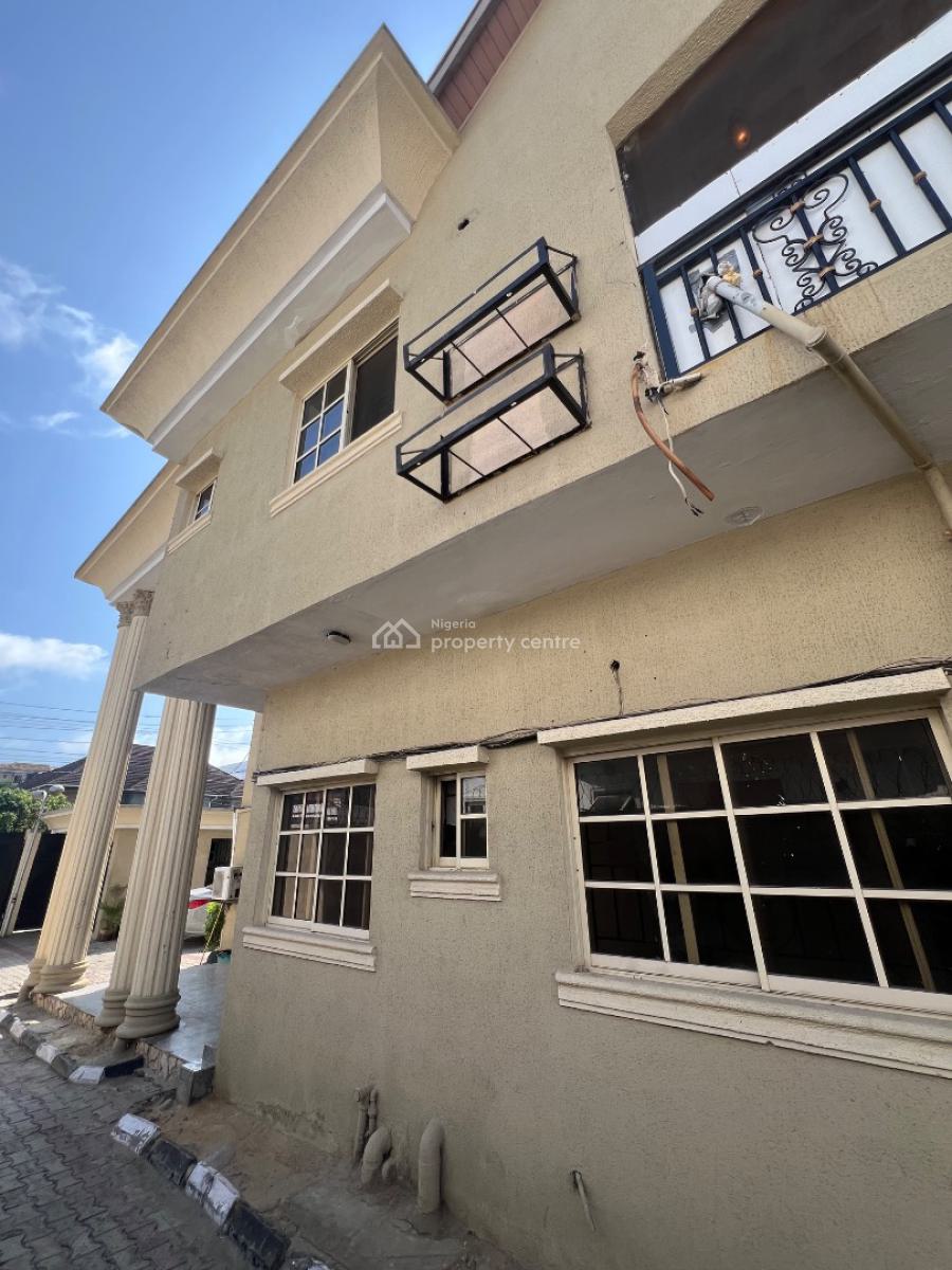 Miniflat with in The Heart of Lekki Phase 1, Bisola Durotimi Etti Drive, Lekki Phase 1, Lekki, Lagos, Mini Flat (room and Parlour) for Rent