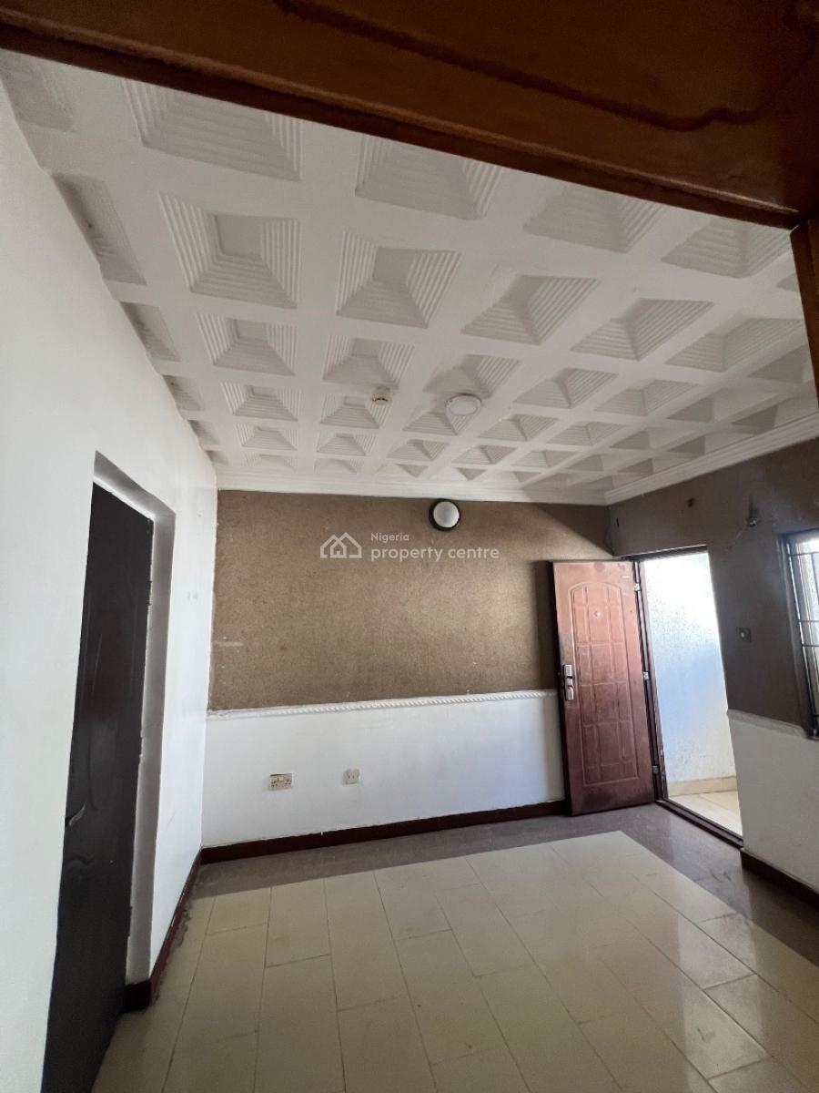 Miniflat with in The Heart of Lekki Phase 1, Bisola Durotimi Etti Drive, Lekki Phase 1, Lekki, Lagos, Mini Flat (room and Parlour) for Rent