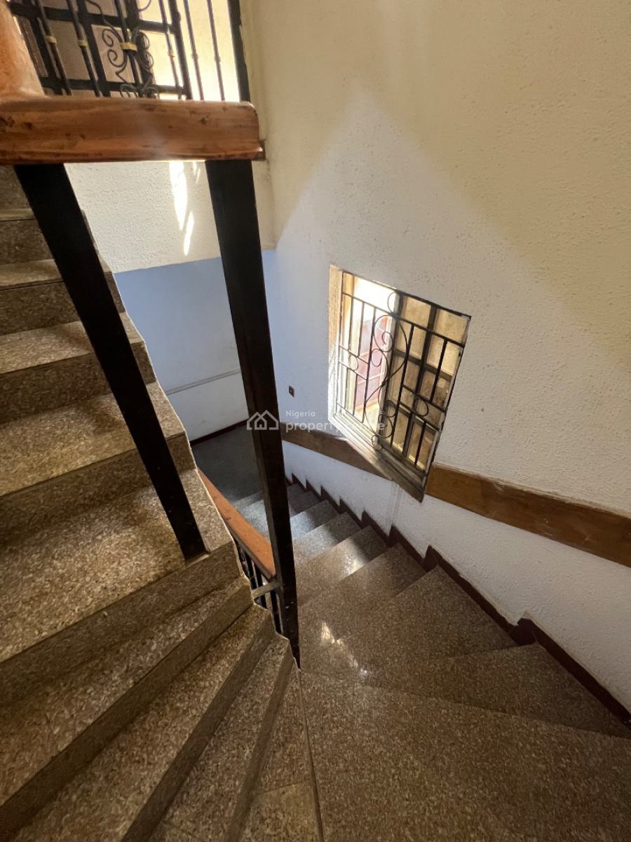 Miniflat with in The Heart of Lekki Phase 1, Bisola Durotimi Etti Drive, Lekki Phase 1, Lekki, Lagos, Mini Flat (room and Parlour) for Rent