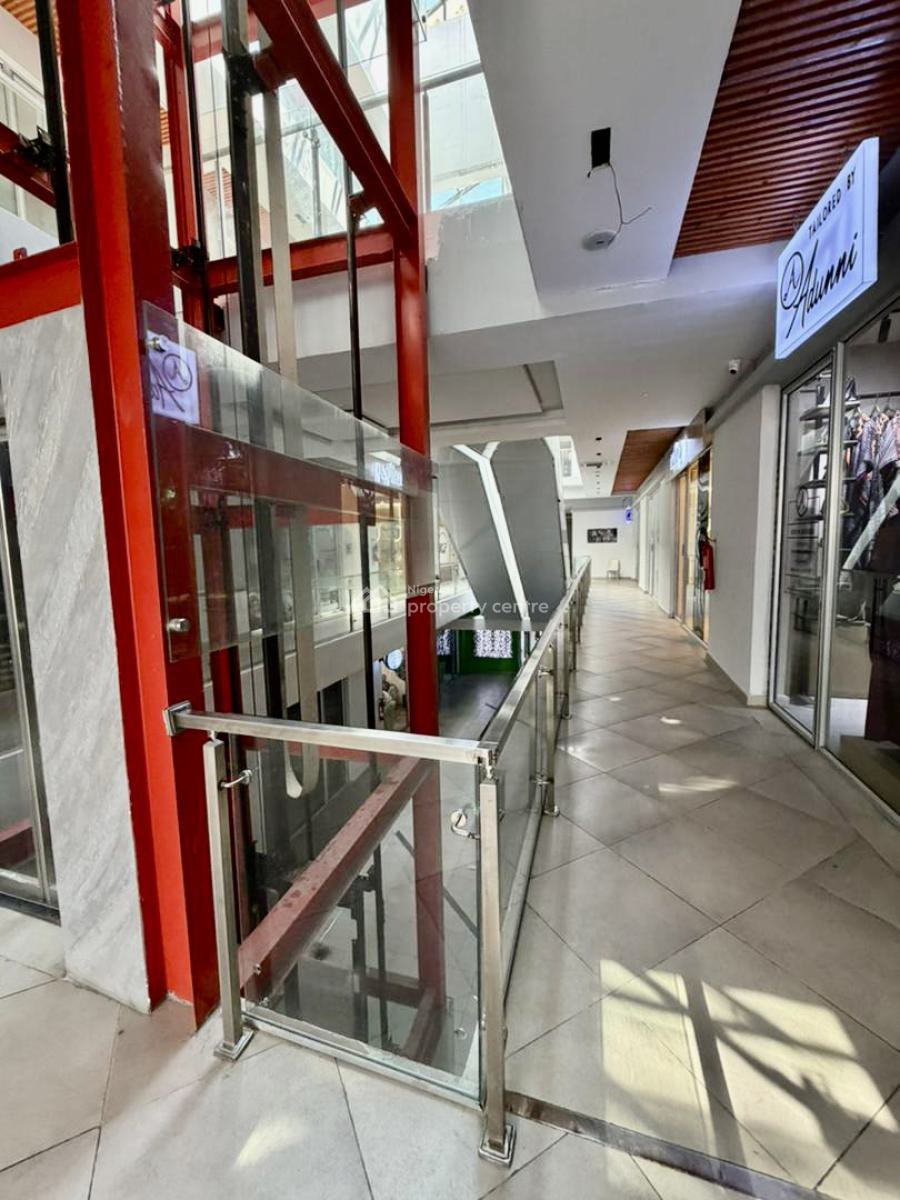 Brand New Shop in a Very Good Mall Located in a Strategic Location, Lekki Phase 1, Lekki, Lagos, Plaza / Complex / Mall for Rent