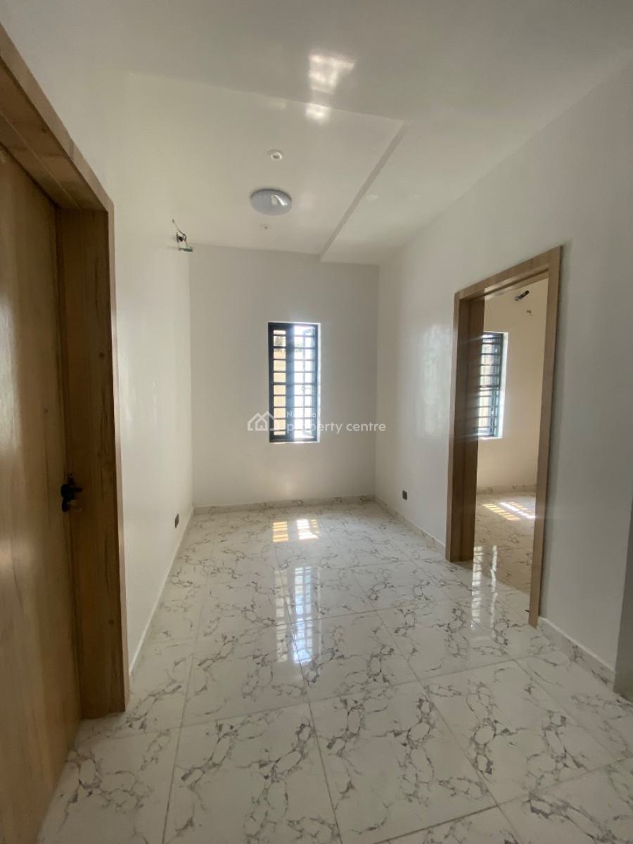 3 Bedroom Duplex, North West Fuel Station Mobil Road, Ajah, Lagos, Terraced Duplex for Rent