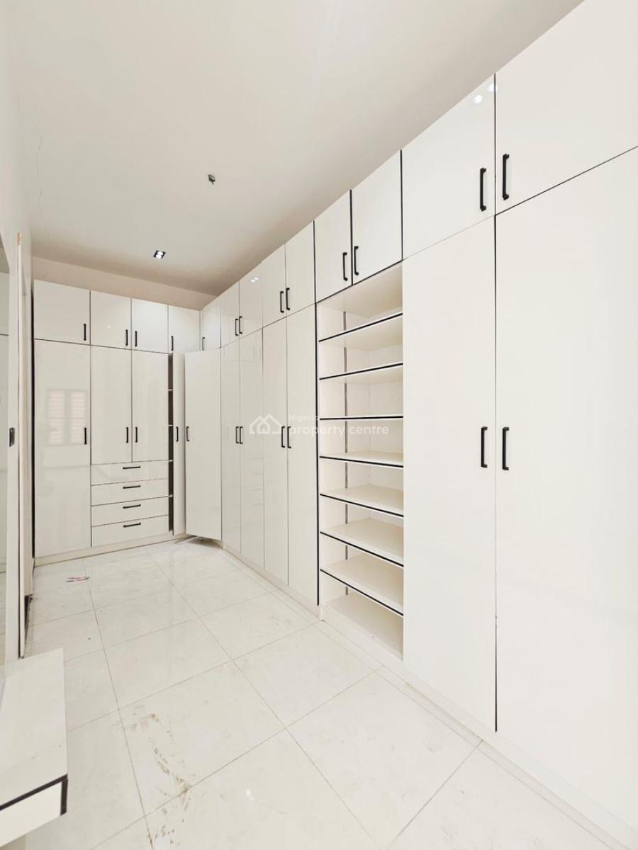 Luxury  5 Bedroom Fully  Detached Duplex with Bq, Ajah, Lagos, Detached Duplex for Sale