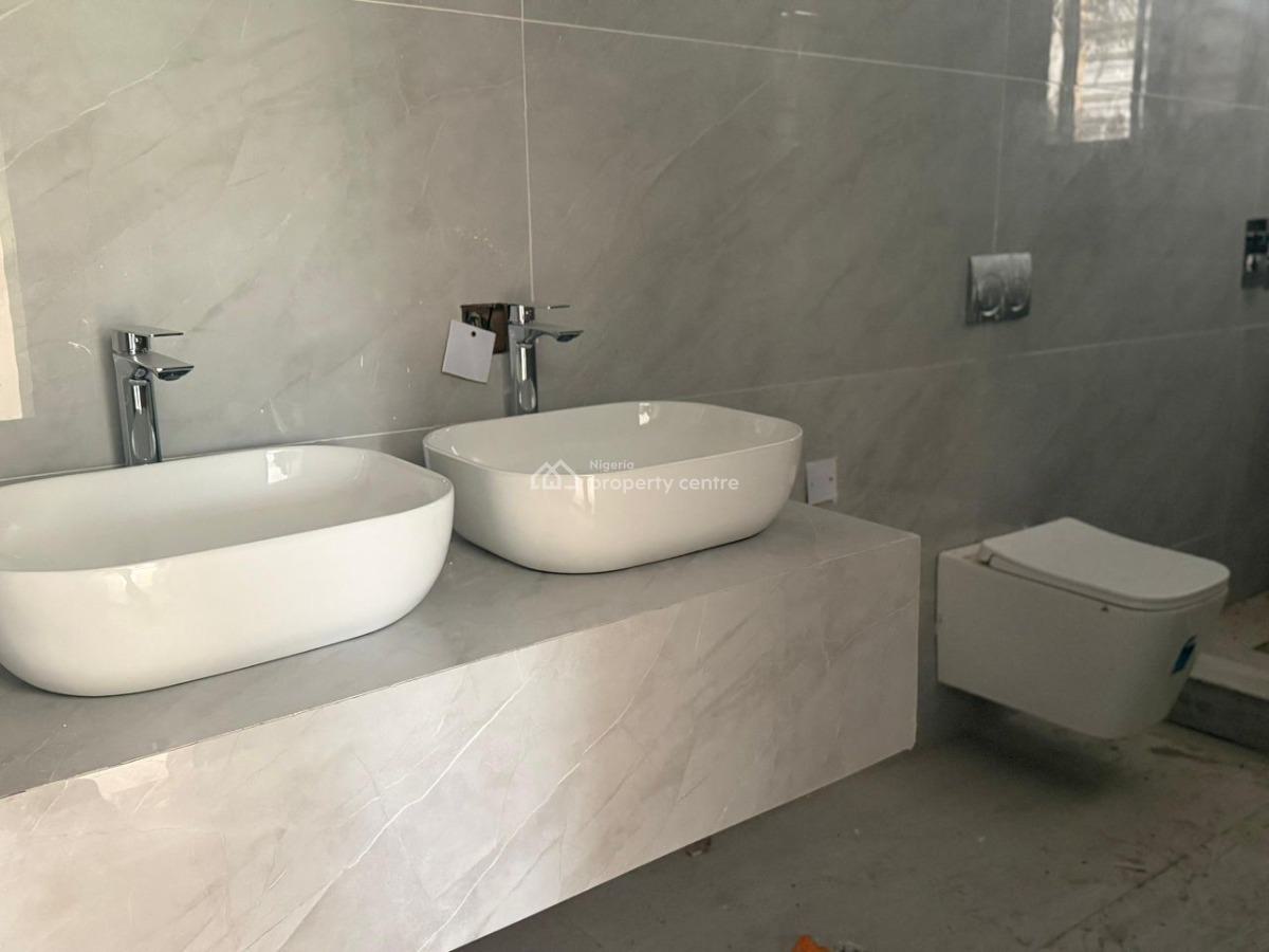 Block of 14 Modern 3-bed Flats with Bq + 2 Units of Luxury Penthouses, Lekki Phase 1, Lekki, Lagos, Flat / Apartment for Rent