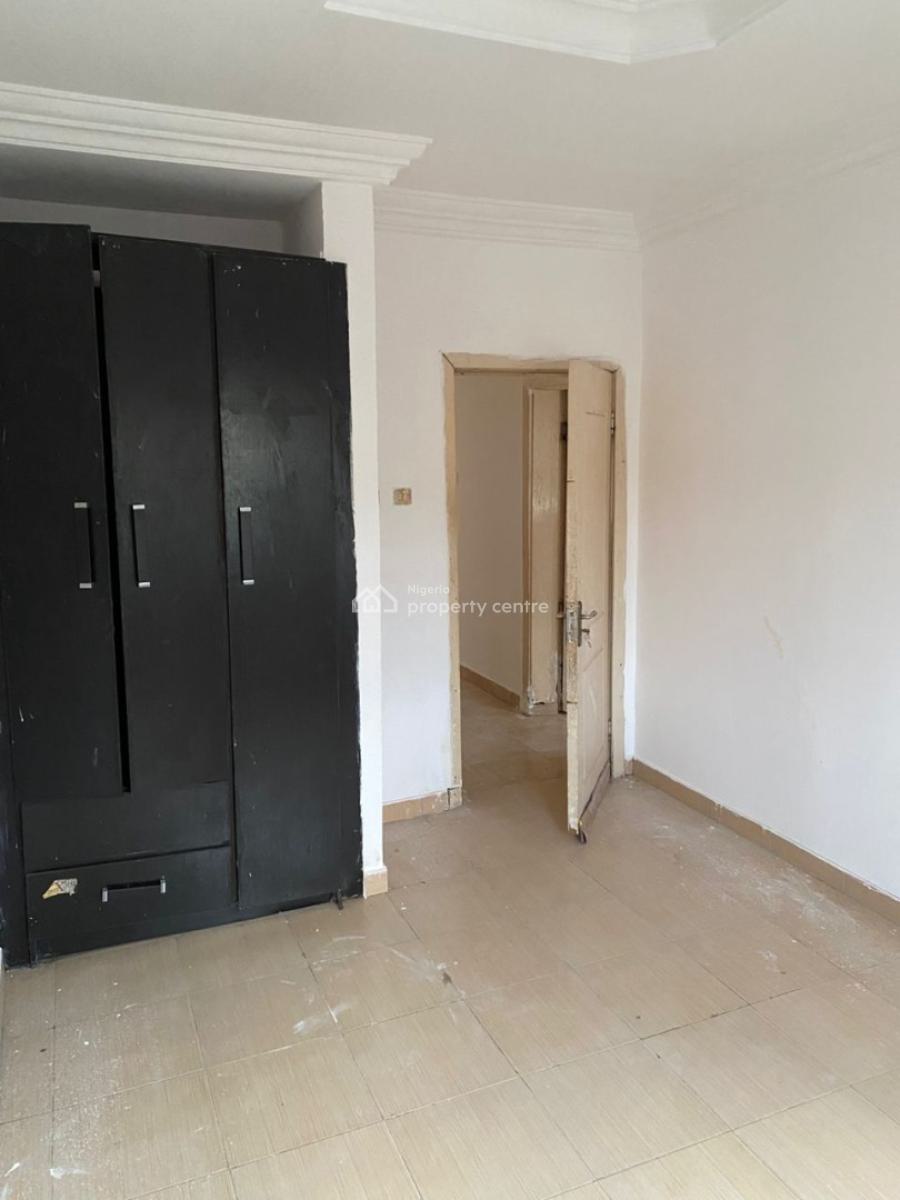 3 Bedroom Flat Apartment Ground Floor at Olowora, Olowora, Olowora, Magodo, Lagos, Flat / Apartment for Rent