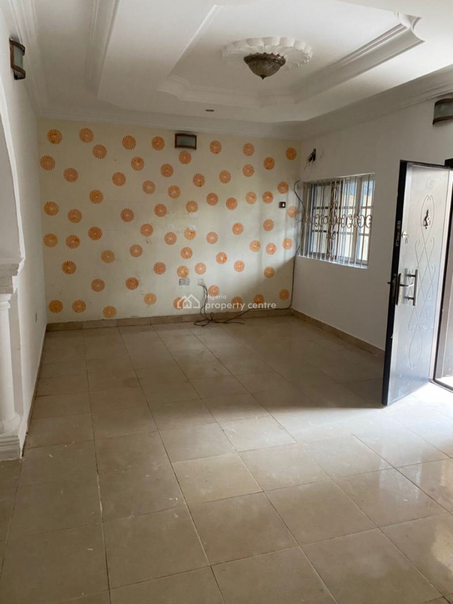 3 Bedroom Flat Apartment Ground Floor at Olowora, Olowora, Olowora, Magodo, Lagos, Flat / Apartment for Rent