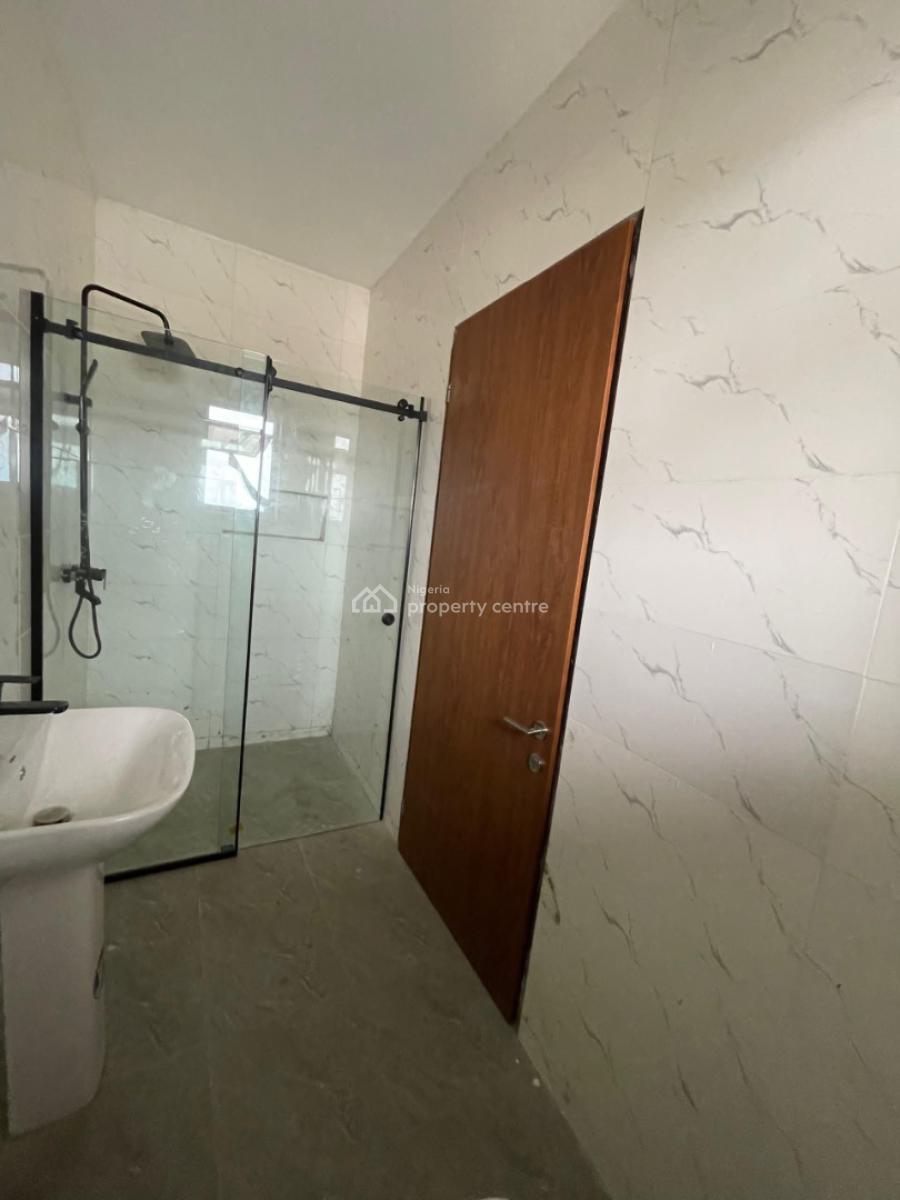 Brand New & Fully Service 3bedroom Flat with Bq Each, Fitted Kitchen W, Lekki Right, Lekki Phase 1, Lekki, Lagos, Flat / Apartment for Rent