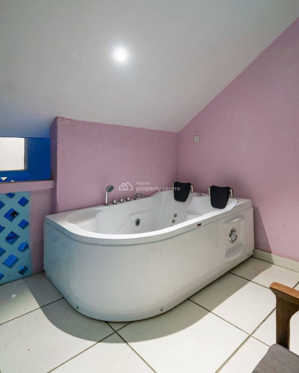 Beach Front Luxury Loft Apartment, Ajah Axis, Eleko, Ibeju Lekki, Lagos, Terraced Duplex Short Let