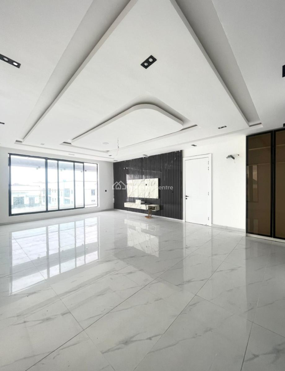 Exquisitely Built 5 Bedroom Fully Detached Duplex with Bq, Cinema, Roo, Megamound, Lekki County 💰price: ₦550m  Features • Ensuite Rooms || Ae, Ikota, Lekki, Lagos, Detached Duplex for Sale