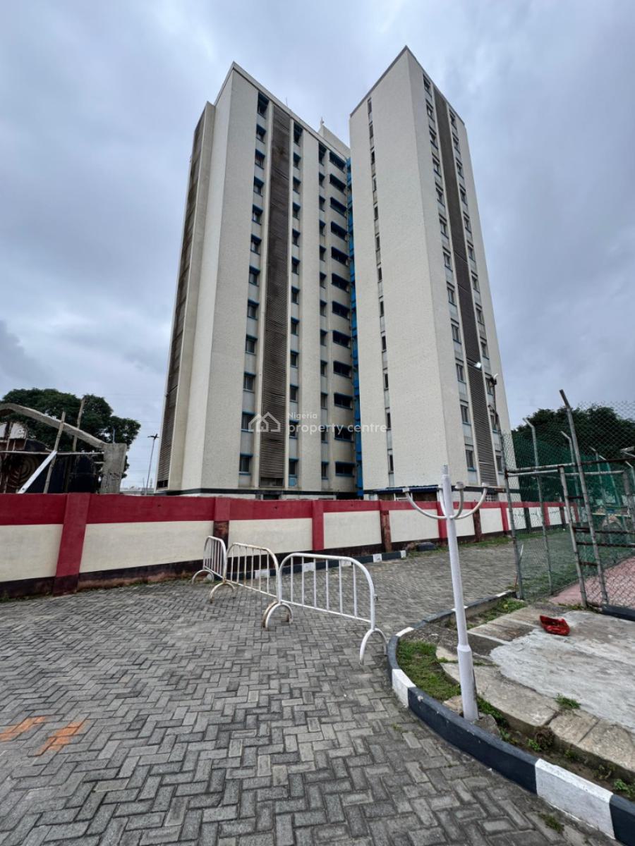 Floors of 24 Units of 2 Bedroom Apartment with Bq and an Elevator, Eric Moore, Surulere, Surulere, Lagos, Block of Flats for Sale