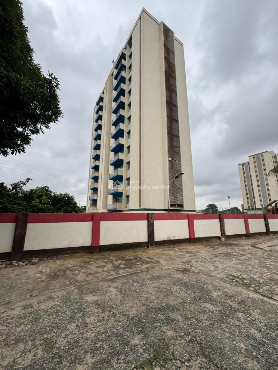 Floors of 24 Units of 2 Bedroom Apartment with Bq and an Elevator, Eric Moore, Surulere, Surulere, Lagos, Block of Flats for Sale