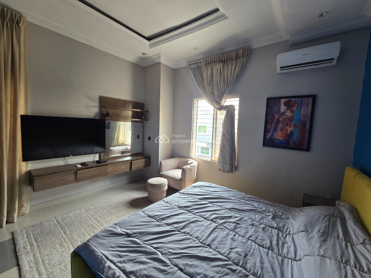 Tastefully Finished & Serviced Nine (9) Units of Miniflats, Lekki Phase 1, Lekki, Lagos, Mini Flat (room and Parlour) for Rent