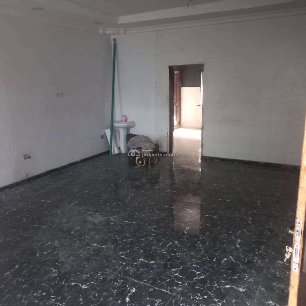 Excellent Spacious 3 Bedroom Apartment, Seaside, Ajah, Lagos, Flat / Apartment for Rent