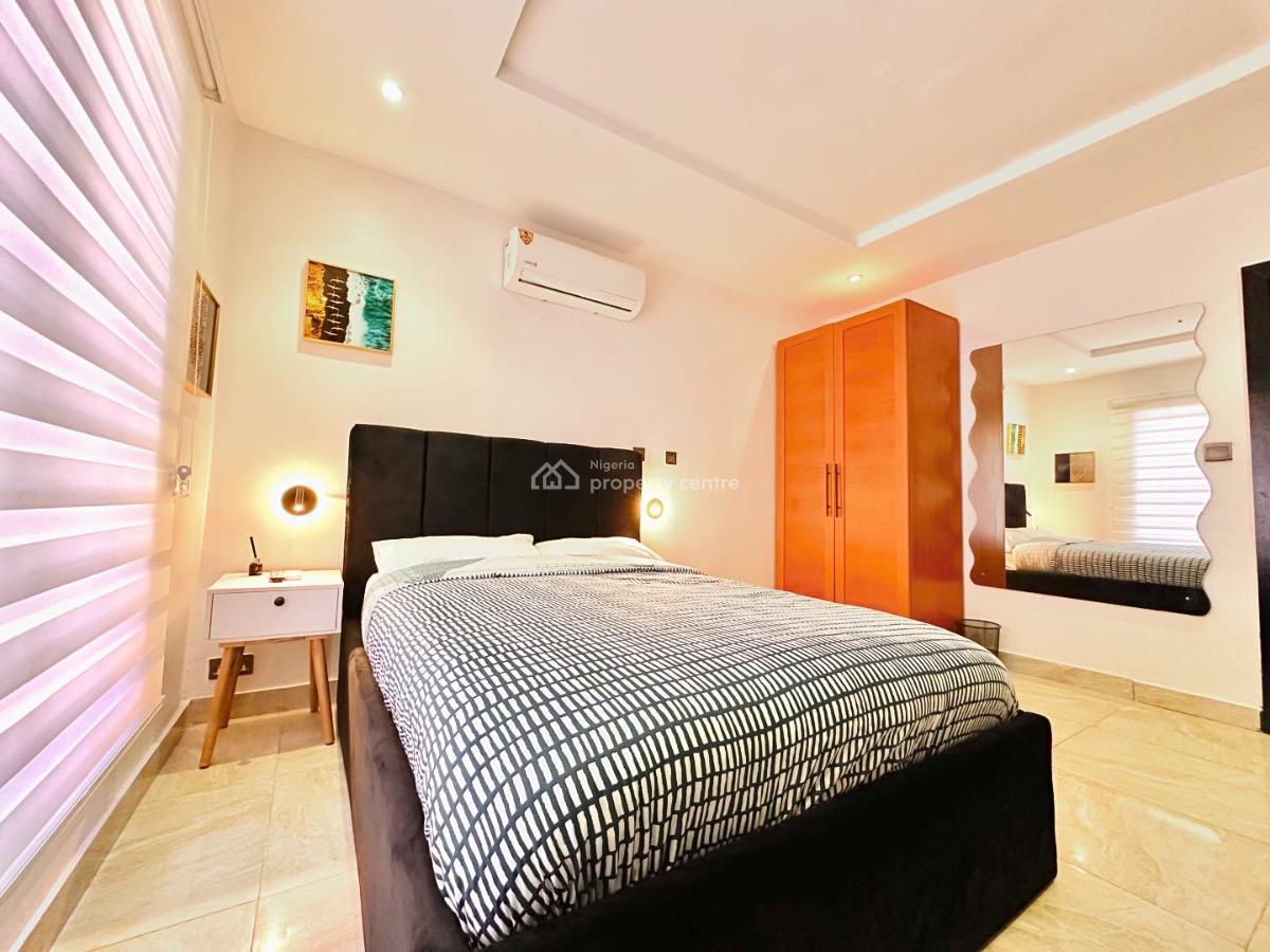 Luxury 3 Bedroom Apartment, Lekki Phase 1, Lekki, Lagos, Flat / Apartment Short Let