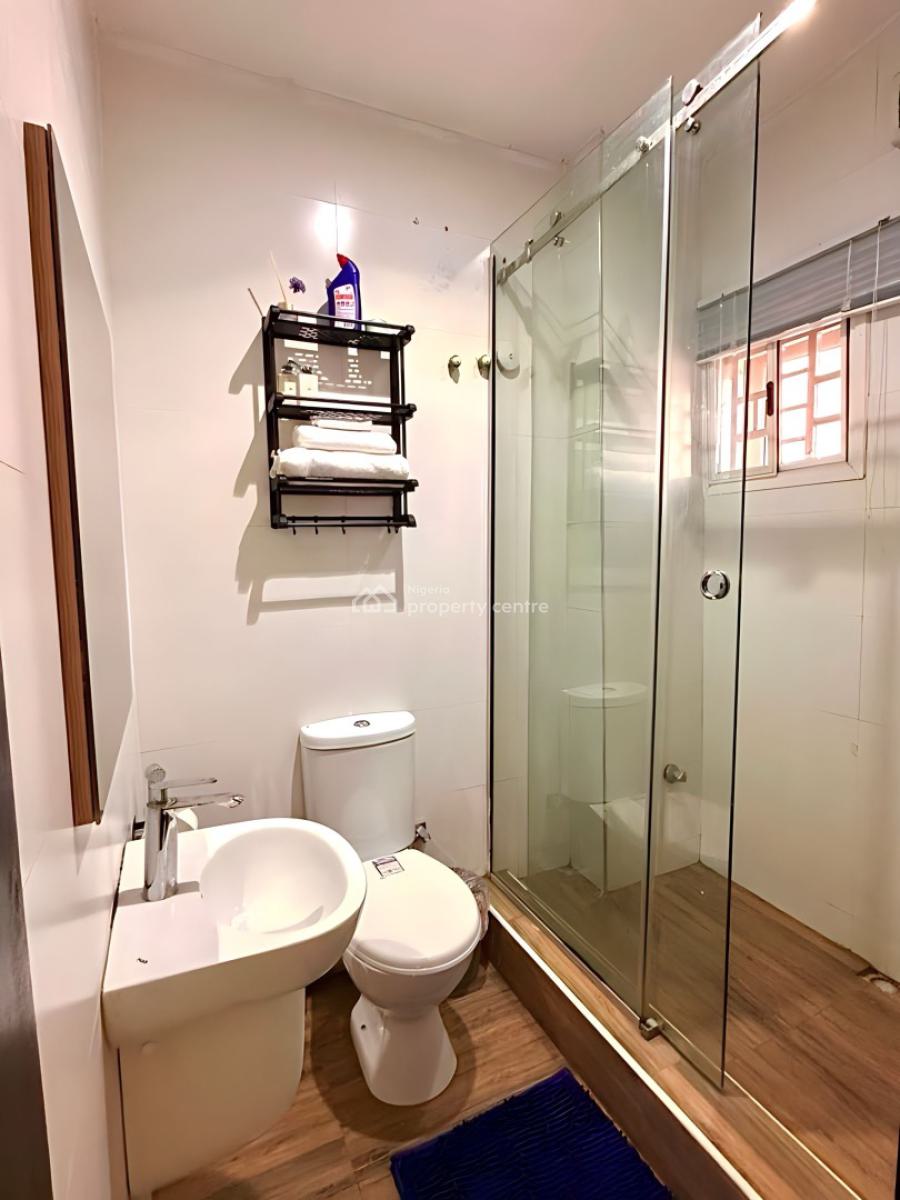 Luxury 3 Bedroom Apartment, Lekki Phase 1, Lekki, Lagos, Flat / Apartment Short Let