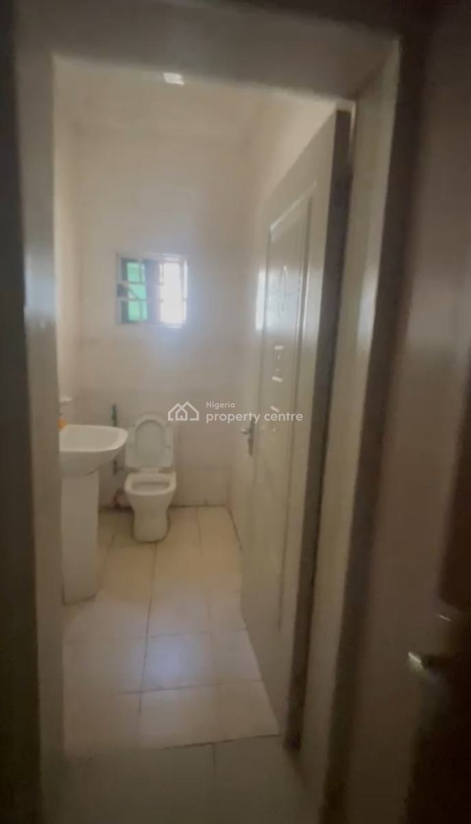 3bedroom Flat @ Wuye, Nice Neighbourhood, Wuye, Abuja, Flat / Apartment for Rent