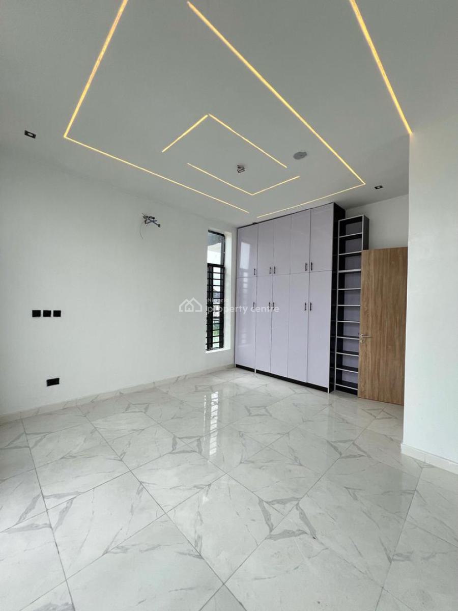 Self Compound 3 Bedroom Terraced Duplex with Bq in a Secured Estate, Ikota, Lekki, Lagos, Terraced Duplex for Sale