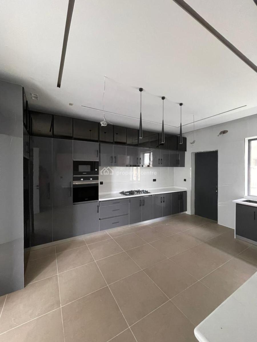 Stunning 5 Bedroom Semi Detached Duplex with a Bq, Lekki Phase 1, Lekki, Lagos, House for Sale