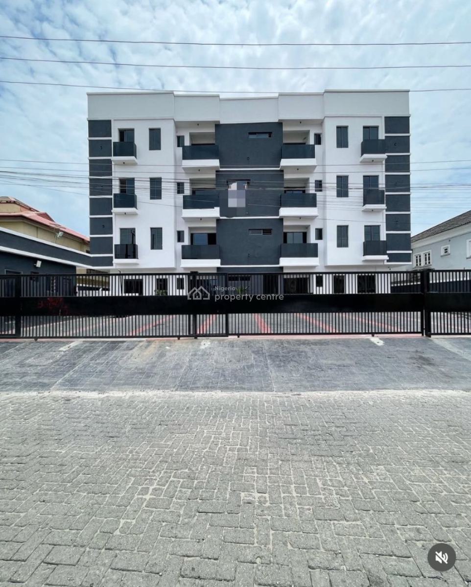Magnificent 2 Bedroom Apartment Fully Serviced, Lekki Phase 1, Lekki, Lagos, Flat / Apartment for Sale