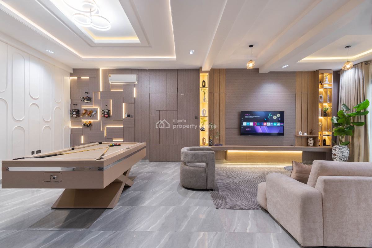 Brand New 2 Bedroom Penthouse with Pool, Snooker, Gym, Rooftop & View, Right, Lekki Phase 1, Lekki, Lagos, Flat / Apartment Short Let